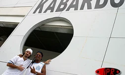 Jeudi 16 décembre 2004
Le Sergent Garcia lors d'un point de presse au Kabardock.