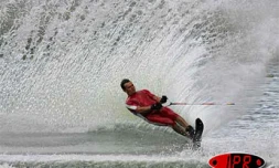 Dimanche 19 novembre 2006 -
Le Canal Sat Ski a eu lieu sur l'Étang de Saint-Paul