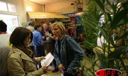 Jeudi 14 septembre

La Réunion participe à la 8ème édition du festival du film de fiction TV à Saint-Tropez