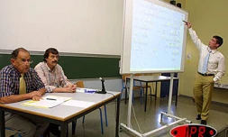 L'activboard va bientôt remplacer le bon vieux tableau noir des salles de classes