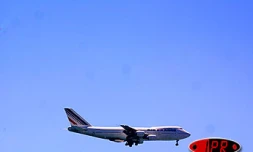 Air France a dévoilé le lundi 31 mars 2003 son programme de vols pour l'hiver austral