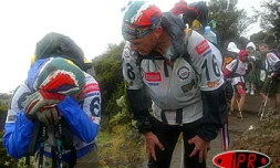 Lundi 15 septembre 2003 -
La deuxième journée du raid Réunion Terres d'Aventures a mis rude épreuve le physique et le moral de plusieurs compétiteurs