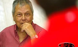 Lundi 22 mars 2004
Paul Vergès s'est félicité des résultats de son mouvement pour le premier tour des régionales et des cantonales