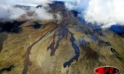 Piton de la Fournaise 

Éruption du vendredi 13 août 2004