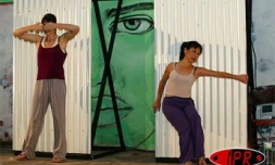 Lundi 28 novembre 2005 -

Répétitions pour la Compagnie de danse Yun Chane qui jouera la première au festival de danse de Saint Denis les 1er et 7 décembre