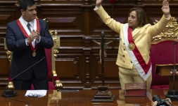 Pérou: Pedro Castillo destitué et arrêté, sa vice-présidente investie