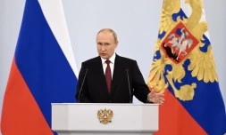 Le président russe Vladimir Poutine, lors de son discours officialisant l’annexion de quatre territoires ukrainiens à la Russie, vendredi, à Moscou.