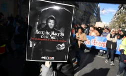 Retraites: les organisations de jeunesse soutenues par LFI défilent à Paris