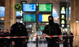 Six blessés à l'arme blanche gare du Nord à Paris, l'agresseur interpellé