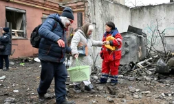 Ukraine : "Combats acharnĂ©s" Ă Bakhmout oĂč la situation "se complique"