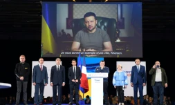 Zelensky appelle les maires français à fournir de l'aide pour "survivre à l'hiver"  