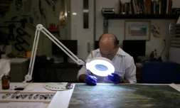 Brésil: la difficile restauration des objets d'art endommagés à Brasilia