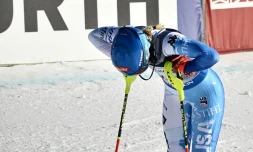 Ski alpin: Shiffrin sort et abandonne le combiné, premiÚre épreuve des Mondiaux