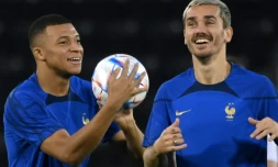 Mondial: pour les Bleus, un élan à conserver et un tableau à éclaircir