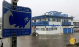 Une rue inondée à Aptos, en Californie, le 9 janvier 2023 ( AFP / JOSH EDELSON )