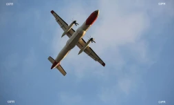 Dash 8