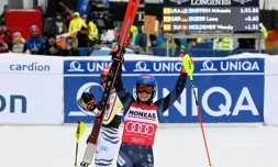 Ski alpin: 85e succĂšs pour Shiffrin en Coupe du monde, Ă une victoire du record de Stenmark