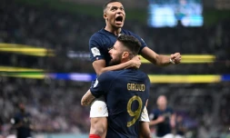 Mondial-2022: la France prend son quart, Giroud et Mbappé prennent leur pied