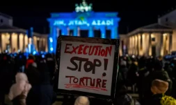 Manifestation en soutien aux protestataires iraniens et aux prisonniers politiques à Berlin