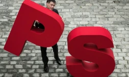 Olivier Faure dans la cour de Solférino à Paris le 5 avril 2018