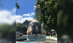 Fontaine de la Vierge Saint-Paul