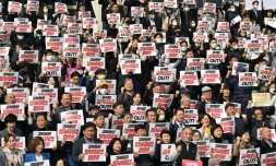 Corée du Sud: des victimes de travail forcé au Japon fustigent le plan d'indemnisation de Séoul