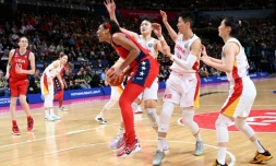 Mondial féminin de basket: les Américaines réalisent la passe de quatre