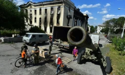 Un centre commercial détruit à Kherson