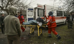 Ukraine: deux civils tués et dix blessés dans des frappes à Kramatorsk