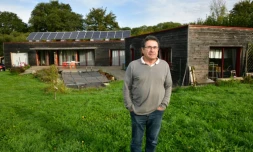 Avec sa maison autonome, il ne connaît pas la crise énergétique