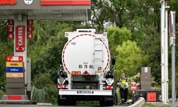Grèves: TotalEnergies prêt à négocier dès octobre sur les salaires si les blocages cessent