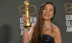 Colin Farrell et Michelle Yeoh rĂ©compensĂ©s lors de Golden Globes en quĂȘte de rĂ©demption