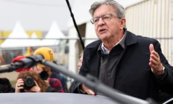 La gauche défile à Paris pour faire monter la température sociale