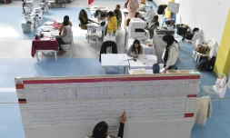 La Tunisie dans l'incertitude après le fiasco des législatives