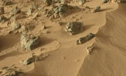 Paysage de la planète Mars photographié par le robot Curiosity de la Nasa