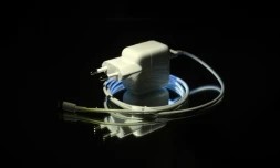 Smartphones: le chargeur universel devient obligatoire dans l'UE