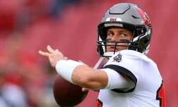 Football américain: à 45 ans, la superstar Tom Brady raccroche, "pour de bon"