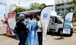 Caravane mobile chambre de l'artisanat Saint-Denis