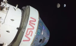 Le vaisseau Orion revient sur Terre après son voyage autour de la Lune