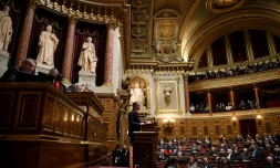 Retraites: la réforme entame une semaine décisive au Sénat et face à la rue