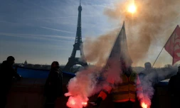 Retraites: les syndicats veulent frapper un grand coup samedi