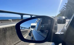 embouteillage route du littoral en direction de saint-denis
