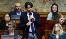 Retraites: LFI sous pression pour accélérer les débats