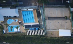 piscine bord de mer de  saint-paul