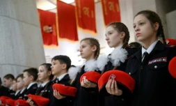 "Fidèle à la Mère Patrie!": en Russie, une "Armée des jeunes"