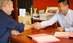 signature de convention entre Citéo et parc national de la Réunion
