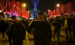 Gendarmes aux Champs Elysées