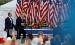 Trump se démultiplie pour tenter de relancer sa campagne