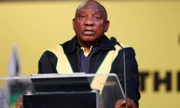 Afrique du Sud: incertitudes sur l'avenir du président dans la tourmente