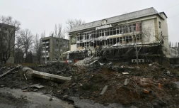 Nouvelles frappes russes meurtrières, l'Ukraine s'efforce de rétablir le courant et l'eau